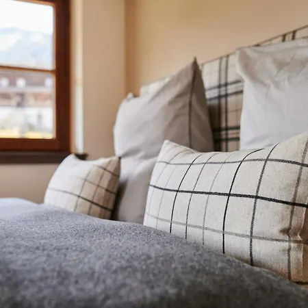 Bed & Breakfast Premium Evi Kaprun